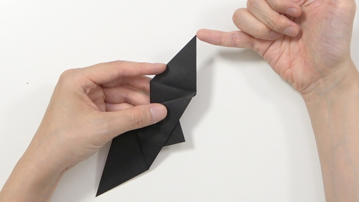 吉本芸人span マコトの子どもと折り紙 こうもり の折り方 動画 ほいくnote