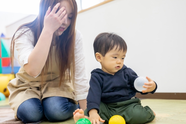 女性と男の子